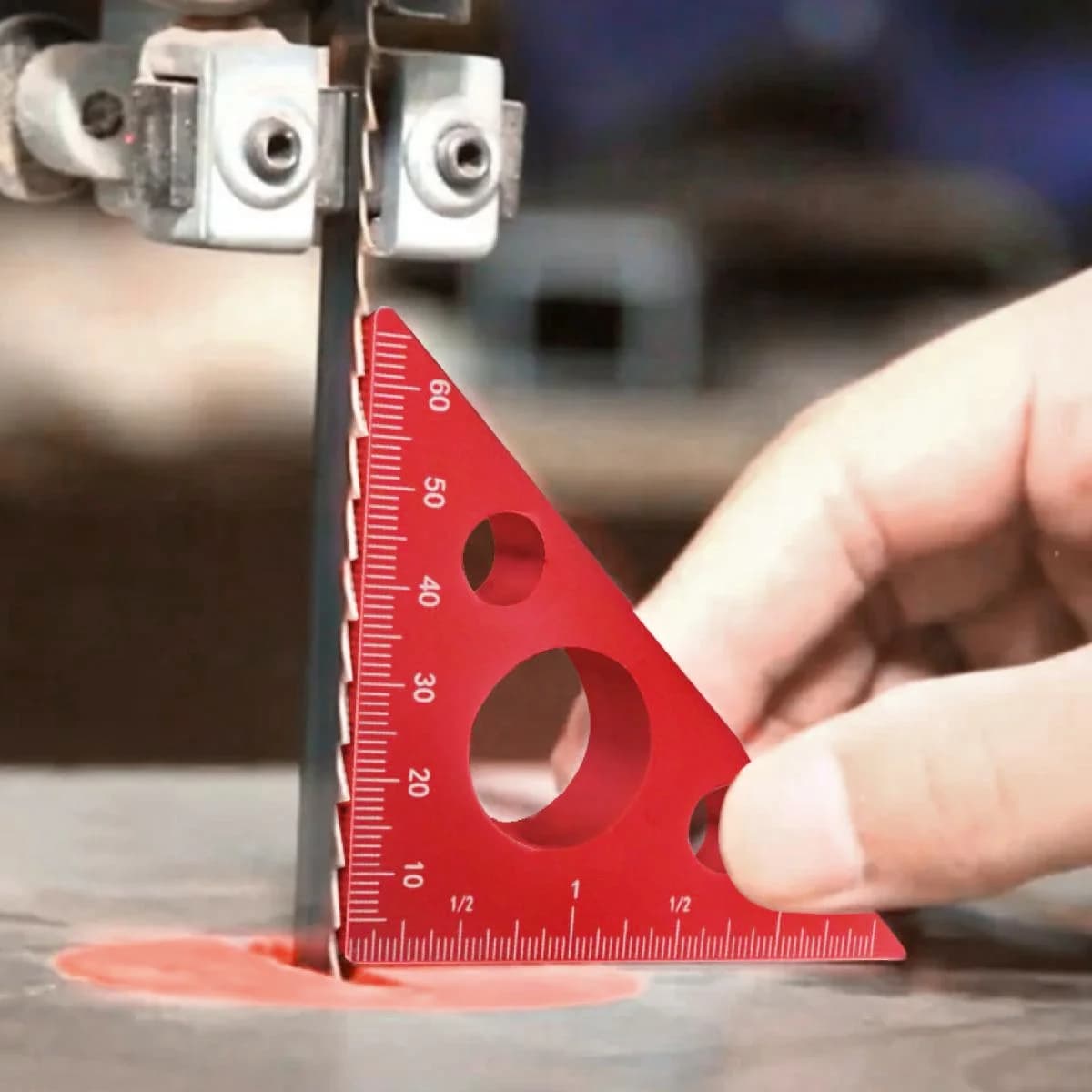 Règle équerre en aluminium avec échelles impériale et métrique