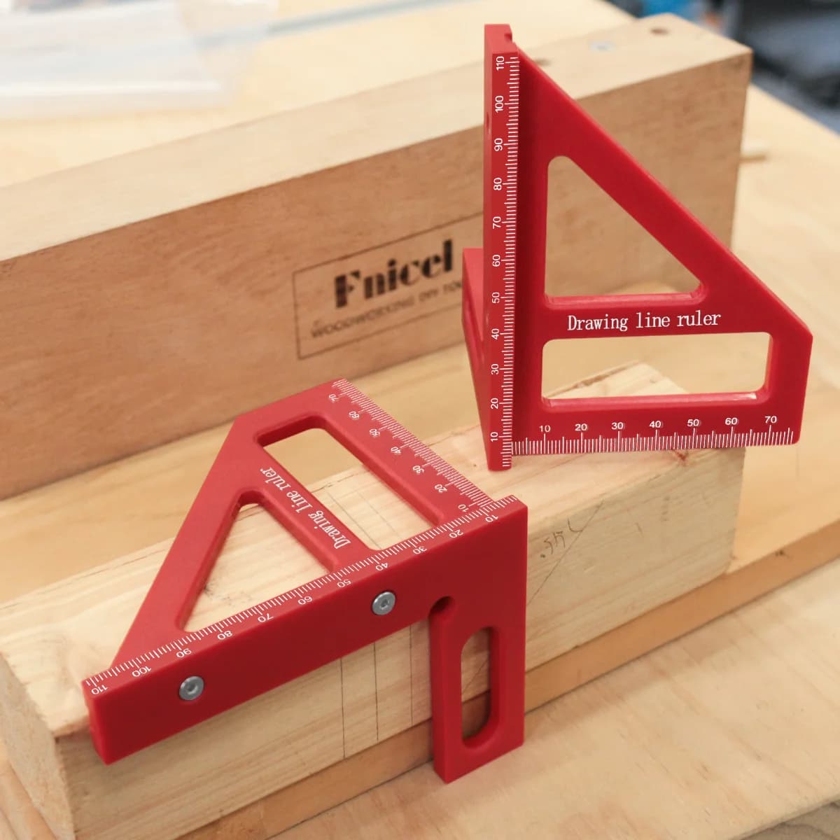 Règle en plastique multi-angles 45/90°